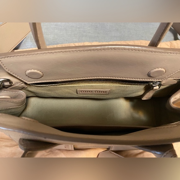 Authentic Miu Miu Pink Crossbody Bag - Picture 5 of 16